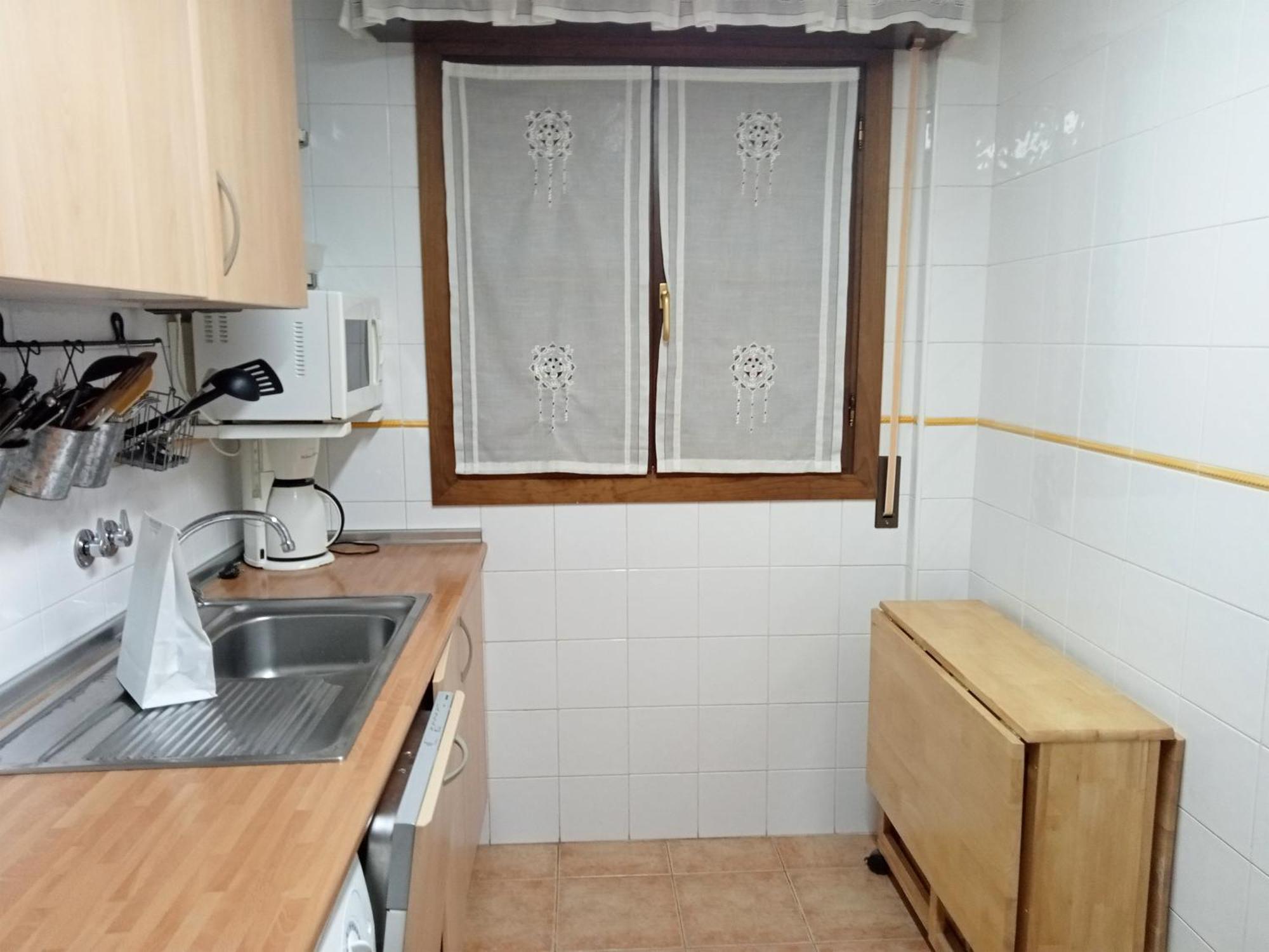 Apartamentos Valle De Tena - Biescas 3000 المظهر الخارجي الصورة