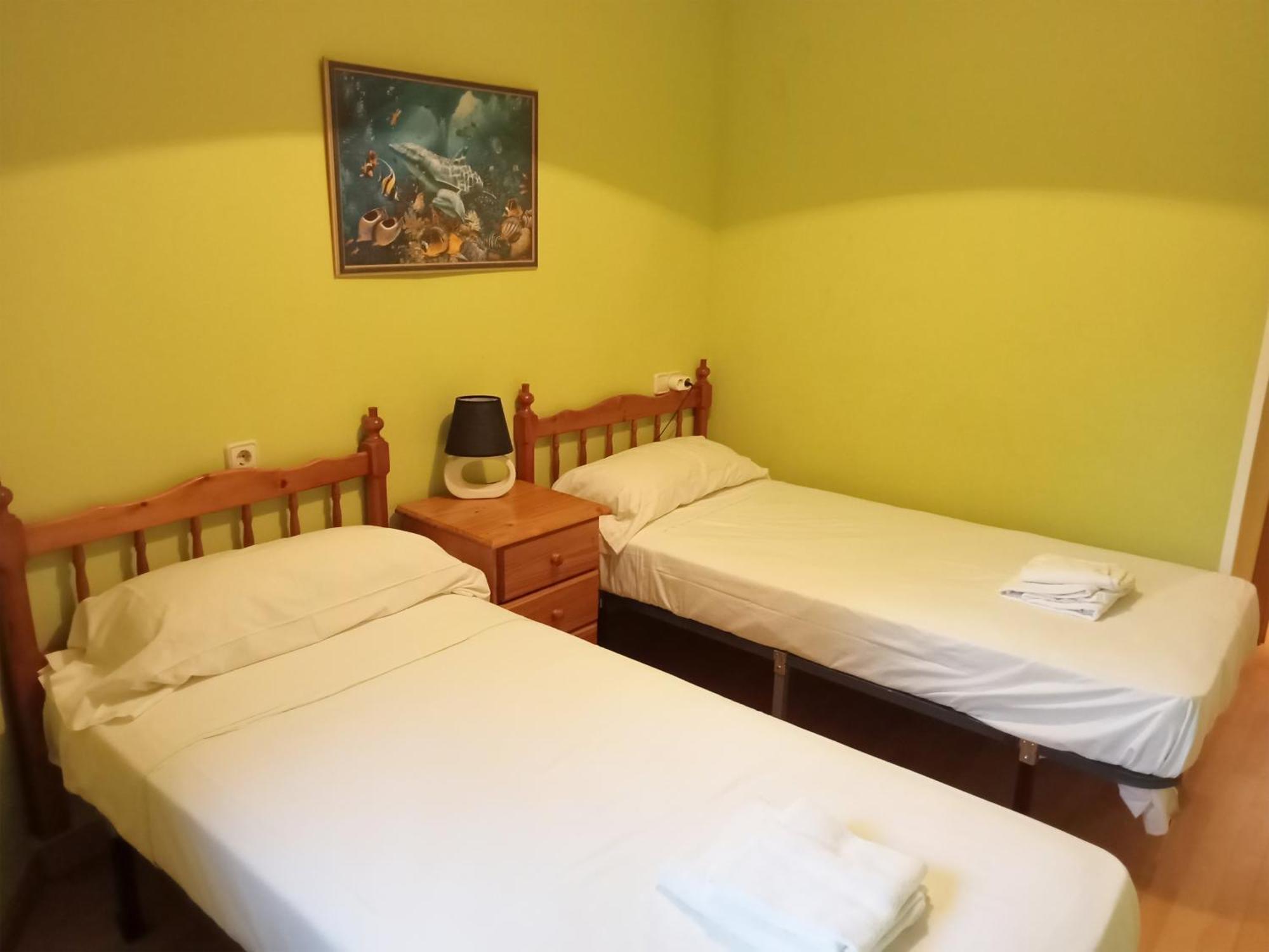 Apartamentos Valle De Tena - Biescas 3000 المظهر الخارجي الصورة