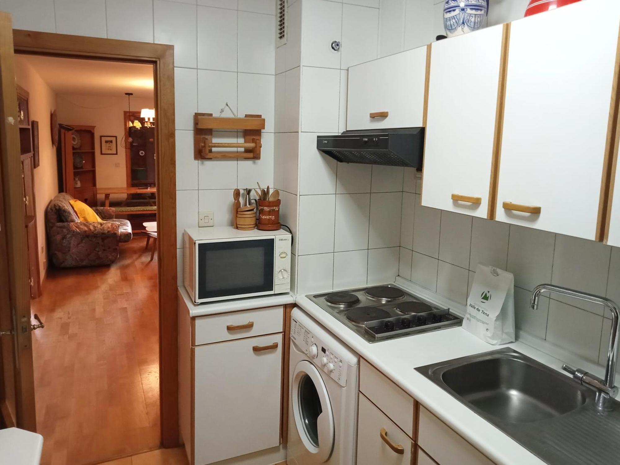 Apartamentos Valle De Tena - Biescas 3000 المظهر الخارجي الصورة